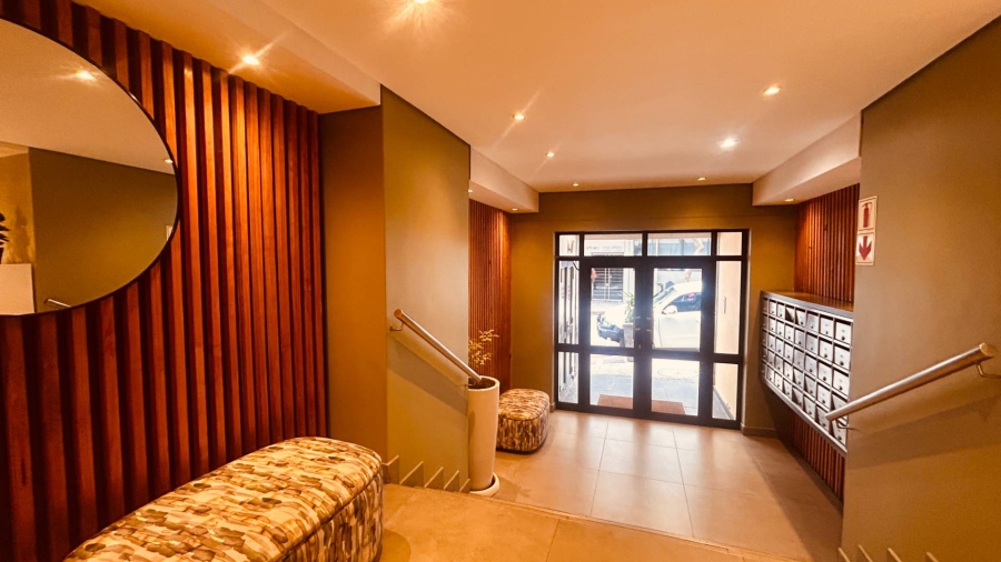 2 Bedroom Property for Sale in Cape Town City Centre Western Cape